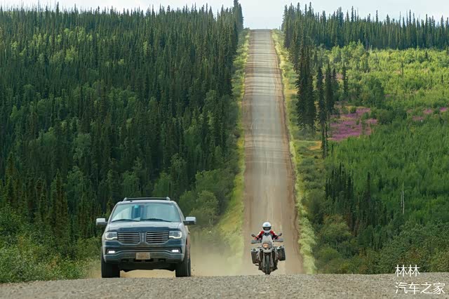 道尔顿公路上著名的“过山车”